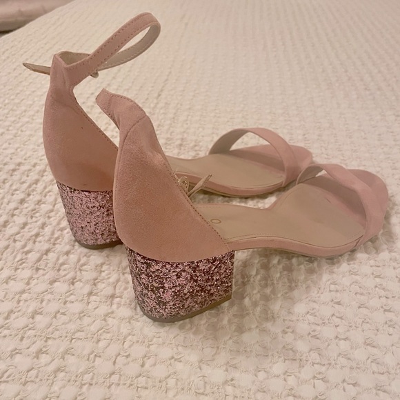 🛍️x 3 for $35 or 🛍️x4 for $50 - Picture 3 of 3